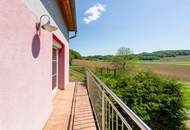 Einfamilienhaus mit großem Grundstück und Nebengebäuden