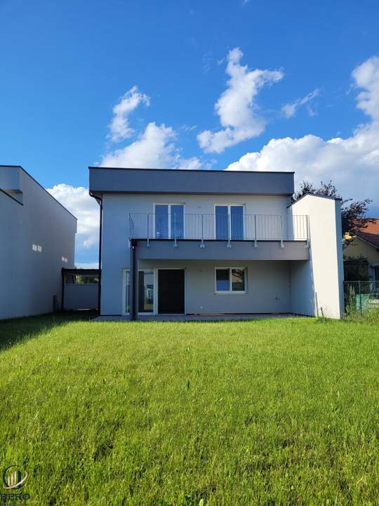 Wunderschönes Einfamilienhaus mit Terrasse und großem Garten
