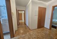 Gepflegte 4-Zimmer-Dachgeschoßwohnung in Linz mit 2 Terrassen & 2 Tiefgaragenstellplätzen