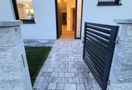 Hochmodernes Seehaus, Bungalow, 3 Zimmer, mit Garten und Terrasse, nur 4 Gehminuten vom Neufelder See entfernt