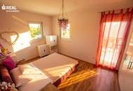 Familienidylle in Pfaffstätten - Geräumiges Einfamilienhaus mit Wohnkeller, Büro, Doppelgarage und Garten mit Pool
