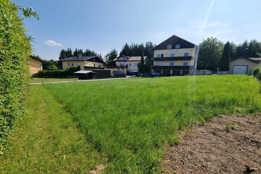 Sonniges Traumgrundstück in attraktiver Lage am Ortsrand von Bürmoos, Grund und Boden-kauf, 346.500,€, 5111 Salzburg-Umgebung
