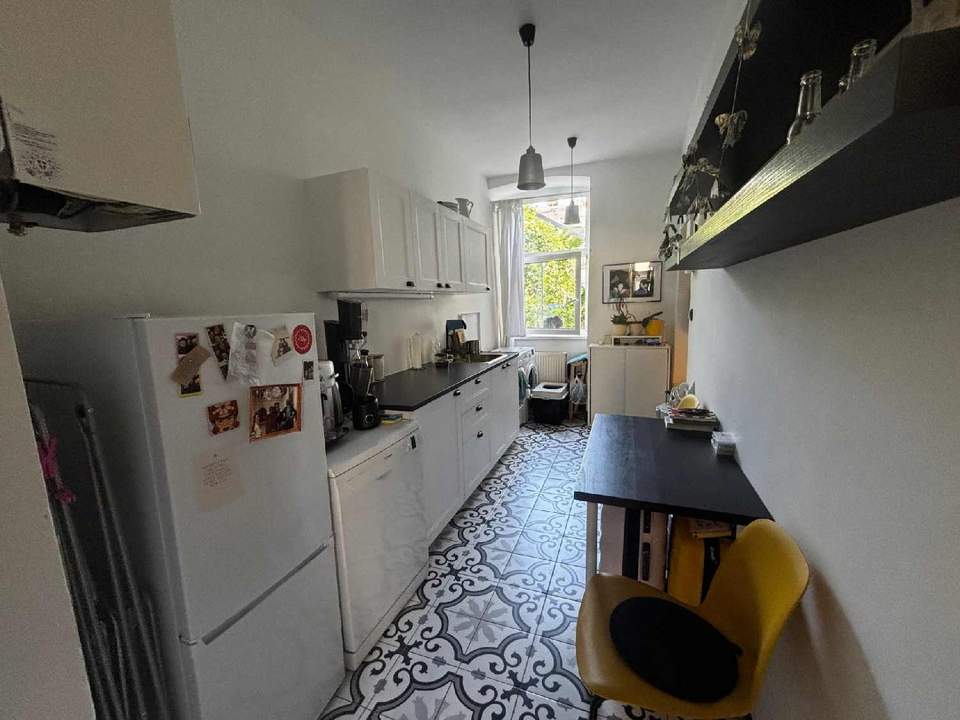 Charmante Altbauwohnung mit Innenhofgarten nahe Schubertpark