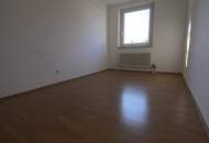 Erstklassige Raumaufteilung - ideal für Familien oder WGs - im beliebten Stadtteil Steyr Münichholz! Praktischer Abstellraum, getrenntes Badezimmer und ausgezeichnete Infrastruktur vor der Haustüre!