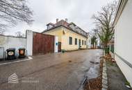 Exklusives Baugrundstück in einzigartiger Lage mit Einreichplanung!