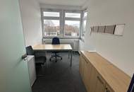 "Großzügige Lagerhalle!"