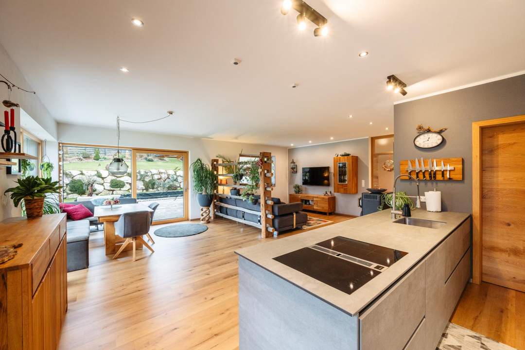 Modernes Einfamilienhaus mit Pool und Gartenidylle in herrlicher Ruhelage im Lavanttal