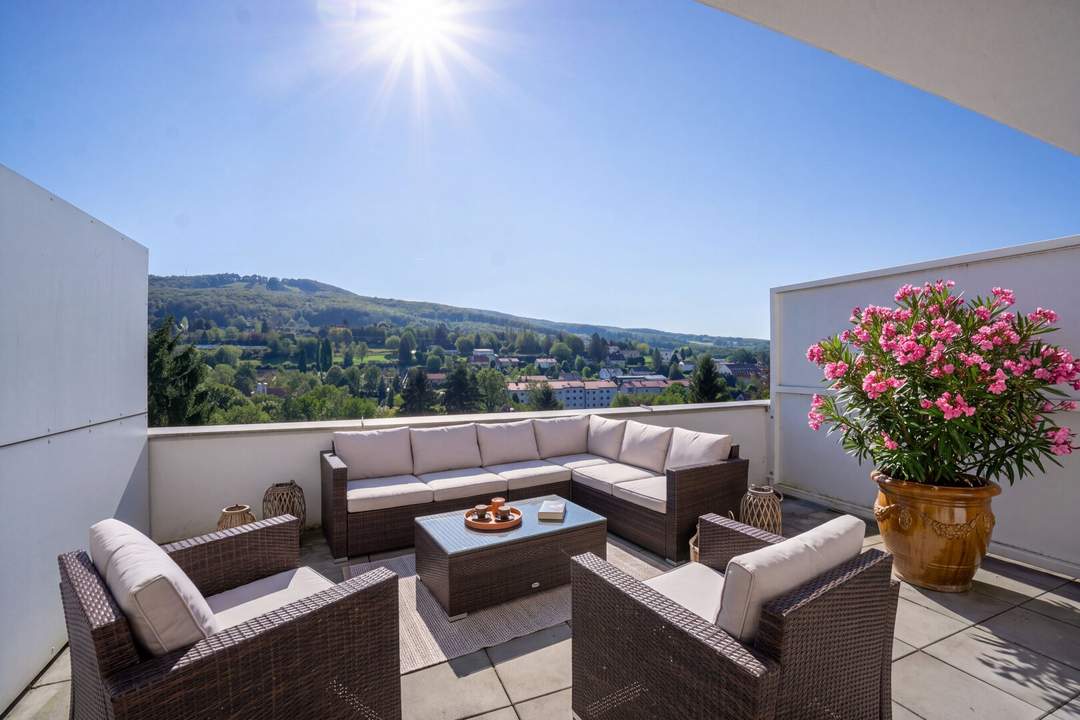 Modernes Reihenhaus in Maria Anzbach – Garten, Dachterrasse, Wärmepumpe &amp; Wohnraumlüftung