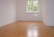 Ruhige 2,5-Zimmer-Wohnung mit Loggia - verfügbar ab Juli 2026