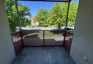 1120! 3 Zimmer Wohnung in der Schönbrunner Allee direkt beim Schloß Hetzendorf nahe dem Schönbrunner Schloßpark!