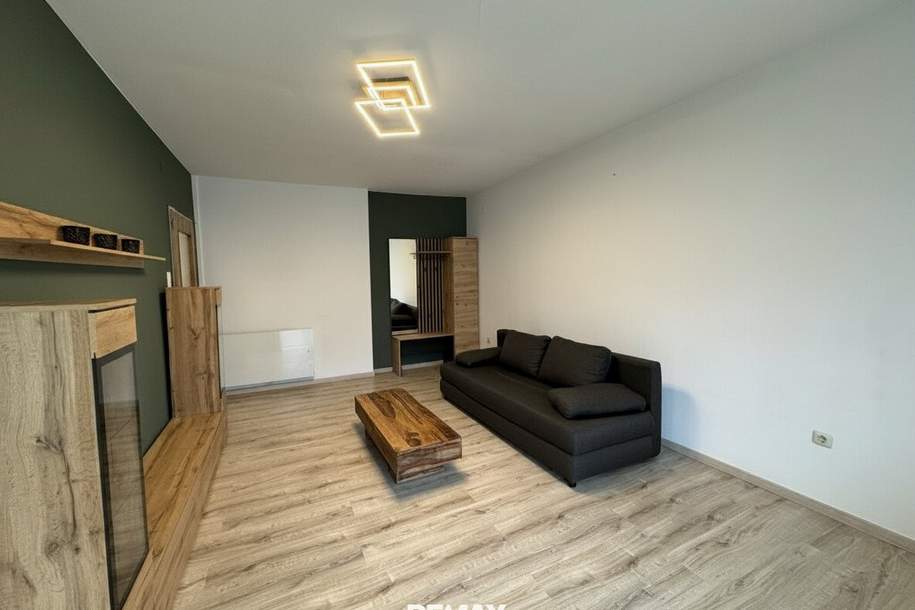 "Klein, fein &amp; mit Aussicht" - 1,5-Zimmer- Mietwohnung in St. Johann im Pg., Wohnung-miete, 600,00,€, 5600 Sankt Johann im Pongau