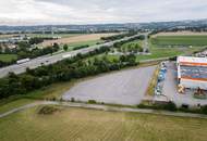 Direkt an der A1 alles Asphaltiert
