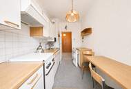 Perfekter Grundriss & ruhige Lage Nähe Spitz | 2-Zimmerwohnung mit ebenerdiger Garage | sanierungsbedürftig