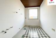 Sanierungsbedürftige 2 Zimmer Wohnung | Loggia ca.11,86m² | 3. Liftstock