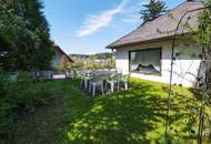 Beeindruckender Bungalow mit großem Garten und Pool