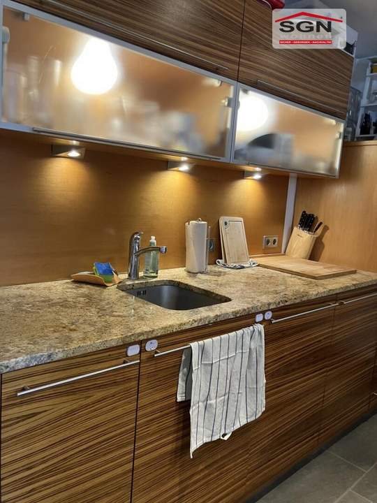 Über Ihnen die Sterne