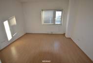 Büroräume verfügbar !