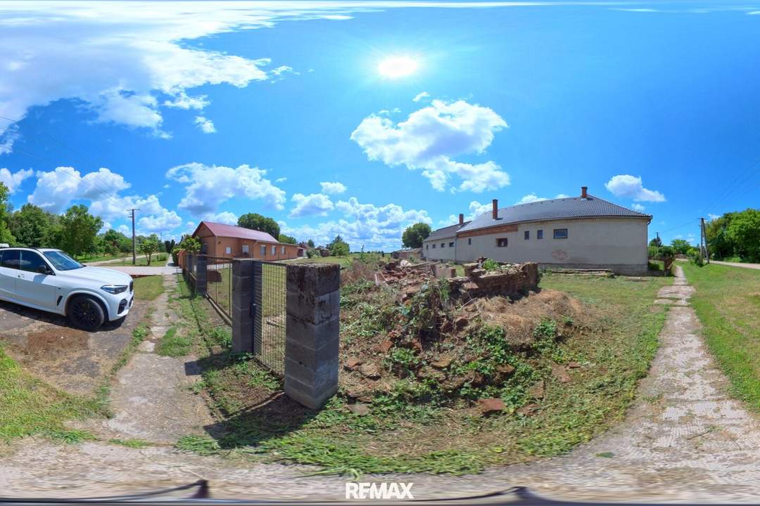 Baugrundstück in Gyékényes/ Ungarn