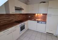 Ganz oben wohnen, ganz groß fühlen - Traumhafte 2-Zimmer-Dachgeschosswohnung Befristet vermietet!