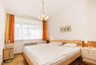 ZU MIETEN! Lichtdurchflutete 2-Zimmer-Wohnung mit verglaster Loggia und Bergblick in Bad Ischl