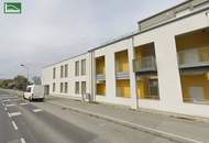 2 Zimmer-Wohnung in generalsaniertem Neubau mit ca. 6m2 Balkon.