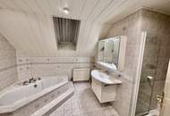 IHR NEUES ZUHAUSE - GROßZÜGIGES EINFAMILIENHAUS MIT SWIMMINGPOOL IN FLORIDSDORF