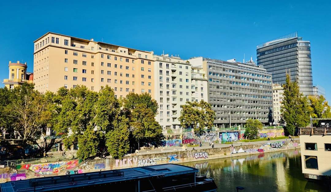 Exklusive 2-Zimmer-Residenz mit Balkon und Panoramablick über den Donaukanal