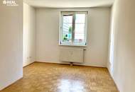 HELLE FREUNDLICHE 2 ZIMMER Wohnung am MUSILPLATZ