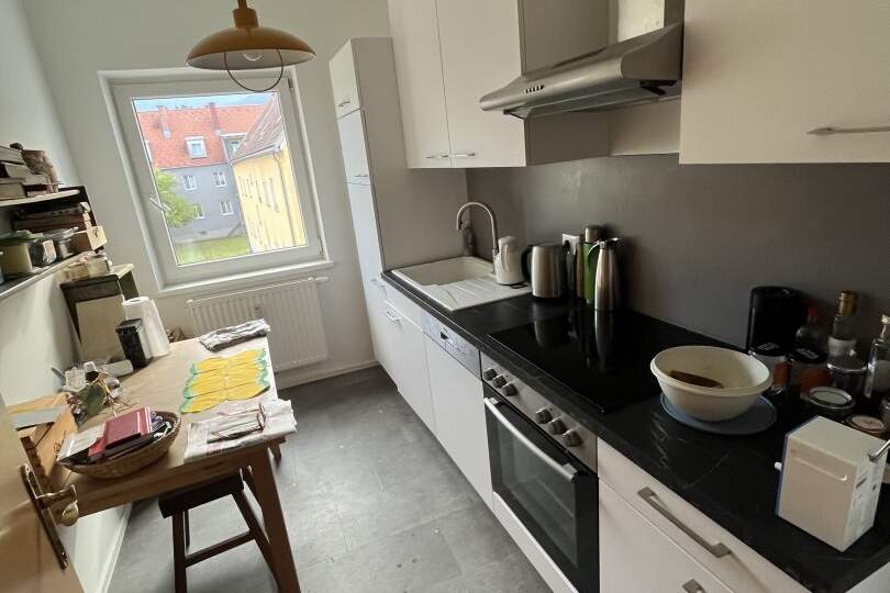 Attraktive Wohnung mit Dusche und Balkon, Übernahme der Küche möglich, Wohnung-miete, 524,42,€, 8793 Leoben