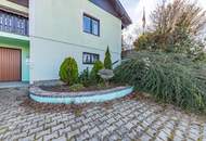 GEPFLEGTES HAUS MIT PHOTOVOLTAIK, POOL UND UNVERBAUBAREM AUSBLICK