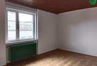 Unbefristet: Geräumiger 2-Zimmer-Altbau nahe Matzleinsdorfer Platz