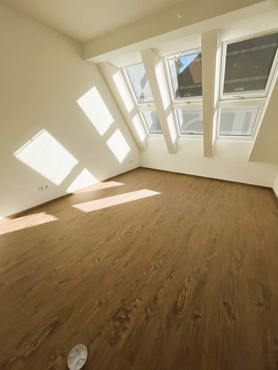 Charmante 2-Zimmer-Terrassenwohnung am Kirchenplatz 7, Oberndorf bei Salzburg