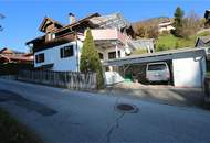 Ein- Zweifamilienhaus mit Einliegerwohnung Garage und 3 Carport