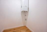 Sanierter Altbau mit modernem Neubau