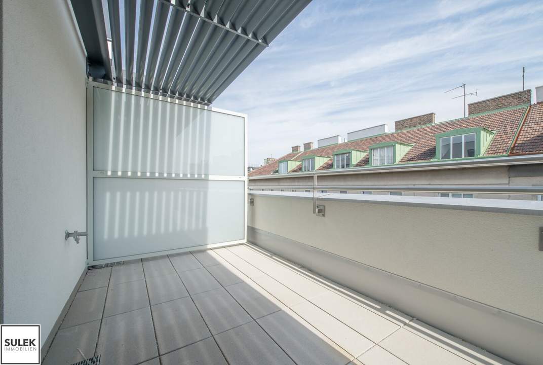**ab SOFORT** traumhafte 2-Zimmer-Wohnung mit Dachterrasse - nahe der U4 & U6 **