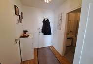 Zentrale Ruhelage – helle 3-Zimmer-Wohnung mit Loggia & Carport