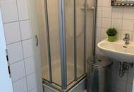Neuwertige Büro-/Ordinationsfläche mit Dusche mitten am nachgefragten Bindermichl: 43,7 m² für nur 636,28 € mtl. in Top-Lage!