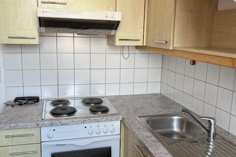 Auffallend exzellente Dachgeschoßwohnung nähe KF-Uni zu vermieten (WG möglich)!, Wohnung-miete, 768,53,€, 8010 Graz(Stadt)
