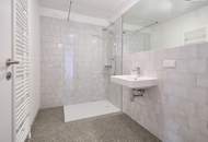 Perfekte drei Zimmer mit bester Ausstattung und feiner Terrasse! Jetzt besichtigen.