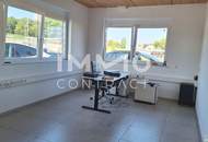 Modernes Betriebsgebäude mit Büro, Freiflächen und Parkplatz - Nähe Haag - Gewerbegebiet - beheizt