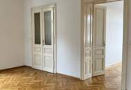 HISTORISCHE WIENERWALDVILLA IN BESTER LAGE MIT ALTBAUFLAIR