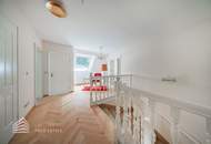 Beeindruckende Villa mit gepflegtem Garten und Pool