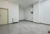 Hof-Studio/Büro mit moderner Einbauküche zur unbefristeten Miete