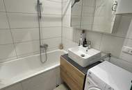 Neu sanierte 2 Zimmerwohnung mit Balkon und Parkplatz!