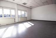 Triesterstraße: 55m² Büro + 22m² Lagerfläche