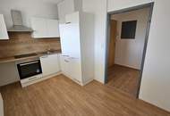 unbefristete 3 Zimmerwohnung mit Loggia und separater Küche