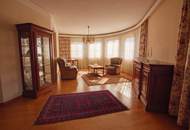 Einzigartiges Haus in Südlage mit unverbaubarem Fernblick auf leichter Hanglage