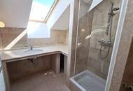 AUGARTEN-NÄHE, FÖRSTERGASSE, klimatisiertes 93 m2 Dachgeschoß, 3 Zimmer, Komplettküche, 2 Bäder, Parketten, Fernblick