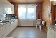 Modernisiertes Wohnhaus mit Wintergarten, Garage &amp; durchdachter Raumaufteilung