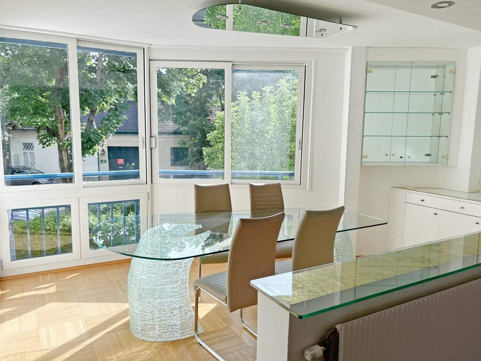 Stadtleben im Grünen – Stilvolle Wohnung mit Terrasse und Garten